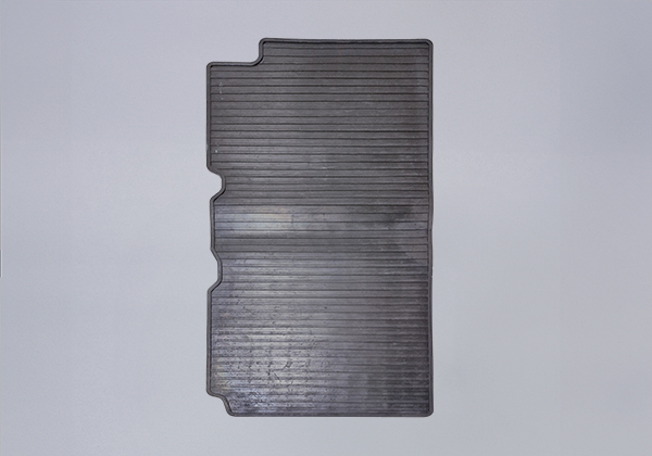 ゴムマット　ジャパン後部画像